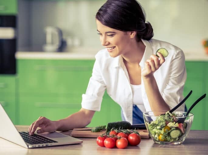 Nutritionist Education: The Different Paths to Becoming a Nutritionist